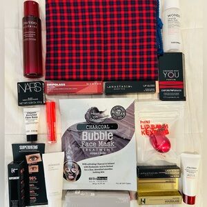 Makeup Kit & Bag NWT